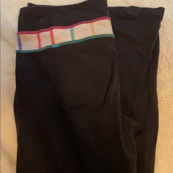 Lululemon groove pant - Picture 2 of 4